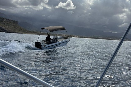 Hire Boat without licence  Karel v130gt Sisi