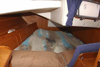 BATEAU PARTAGÉ AUTOUR DES ÎLES DE LA MER IONIENNE.