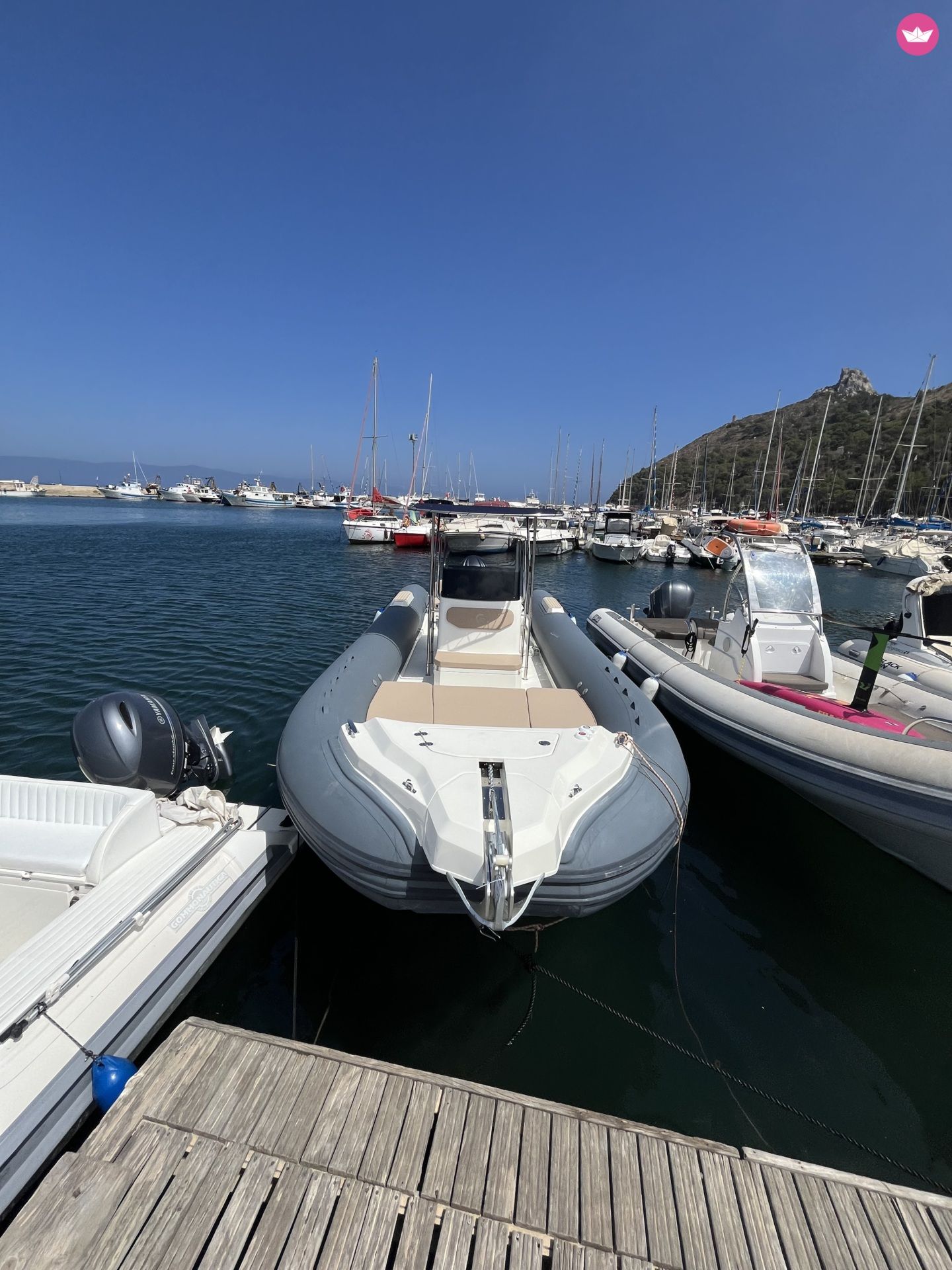 Semi-rigide Capelli Tempest 900 300cv 2