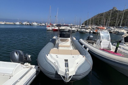 Rental RIB Capelli Tempest 900 Cagliari