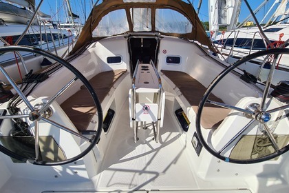 Charter Sailboat JEANNEAU SUN ODYSSEY 349 Zaton