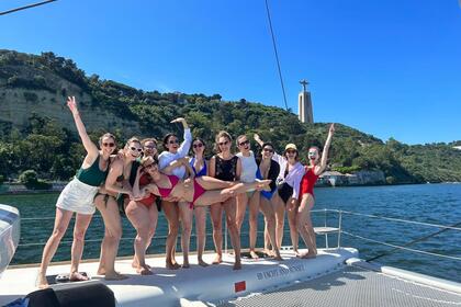 Charter Catamaran Lagoon Lagoon 440 Lisbon