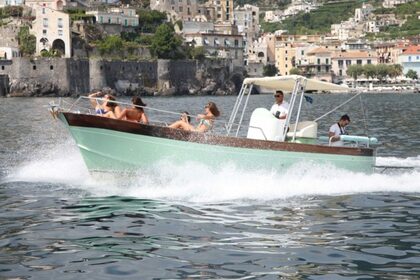 Charter Motorboat Bellavita 7,77 Amalfi