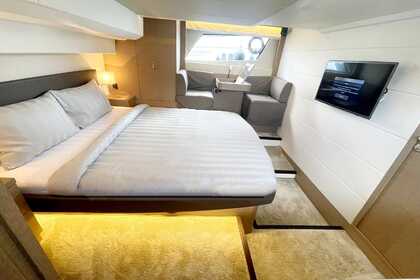 Prestige 500 Flybridge