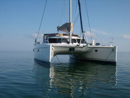 Charter Catamaran Fountaine Pajot Lavezzi 40 Cienfuegos