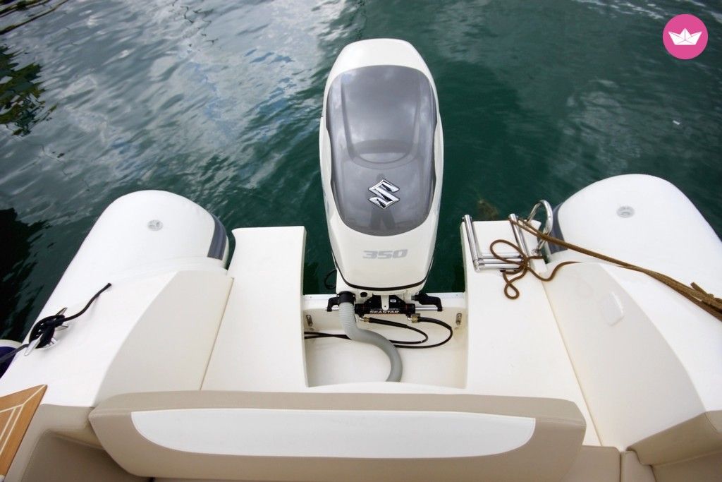 Charter rIB in Sukošan  