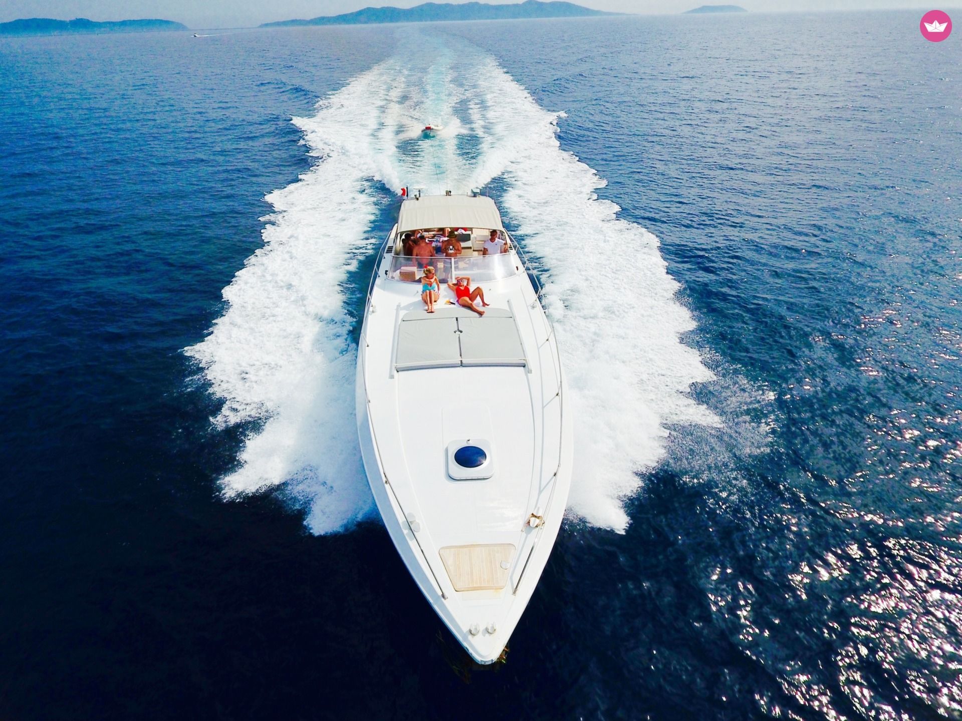 Motorboat Technomarine Cobra 65 for hire