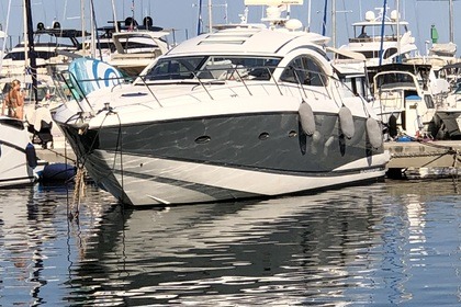 Noleggio Barca a motore Sunseeker Portofino 47 Belluogo