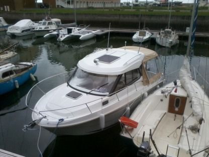 Location Bateau à moteur Beneteau Antares 7.8 Le Havre