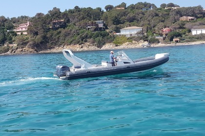 Location Semi-rigide CAPELLI TEMPEST 1000 Le Lavandou