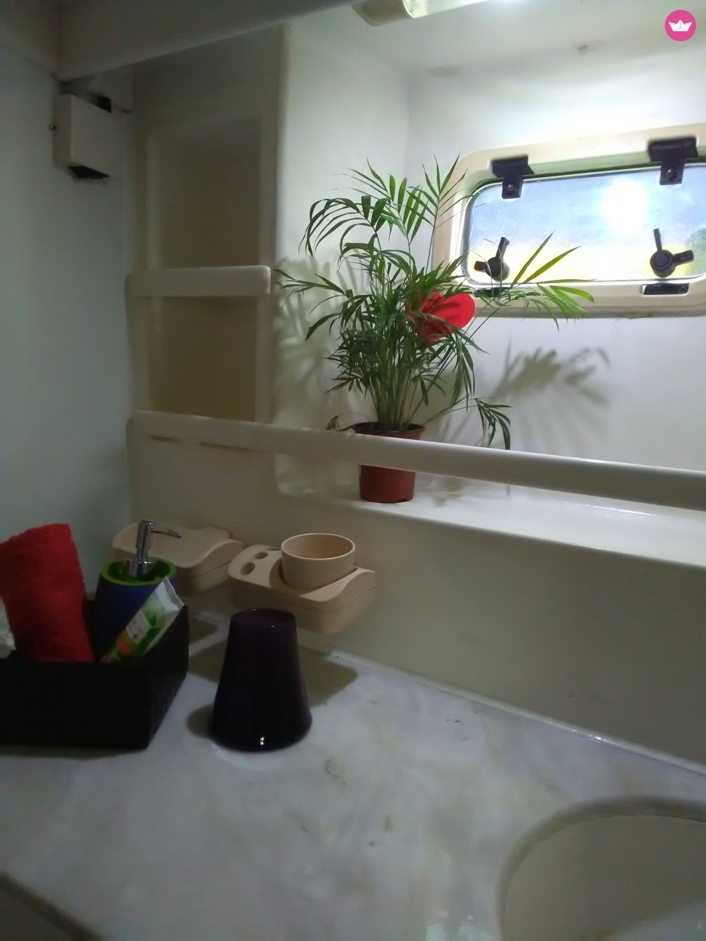 Atlantic 65 Feet in Athens  