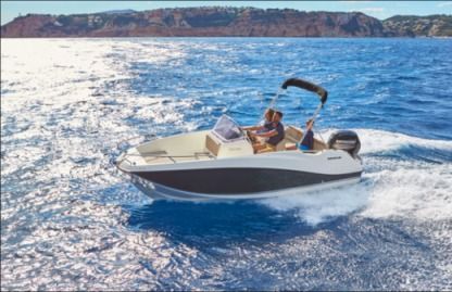 Location Bateau à moteur Quicksilver Quicksilver 550 Commander Villefranche-sur-Mer