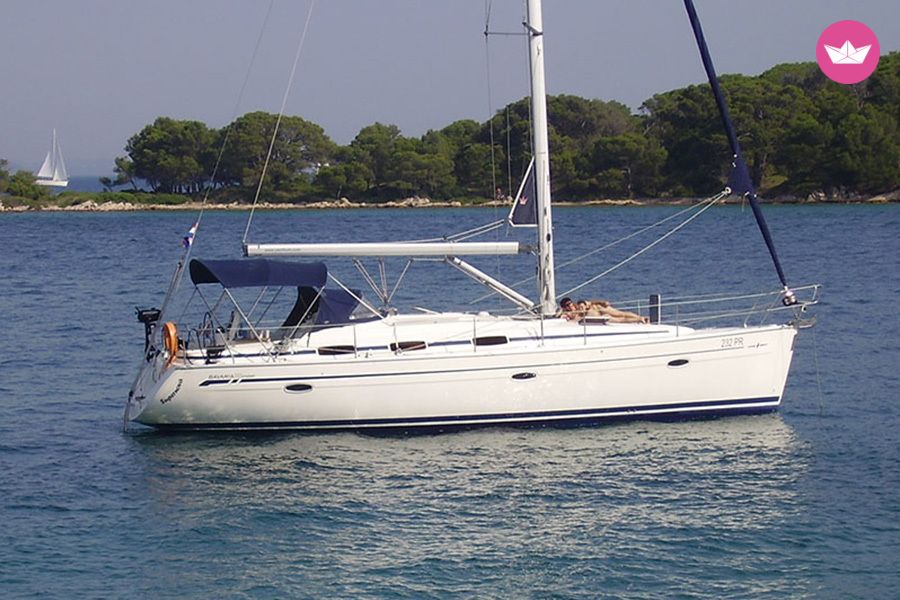 Bavaria 39 Cruiser in Athen zu vermieten