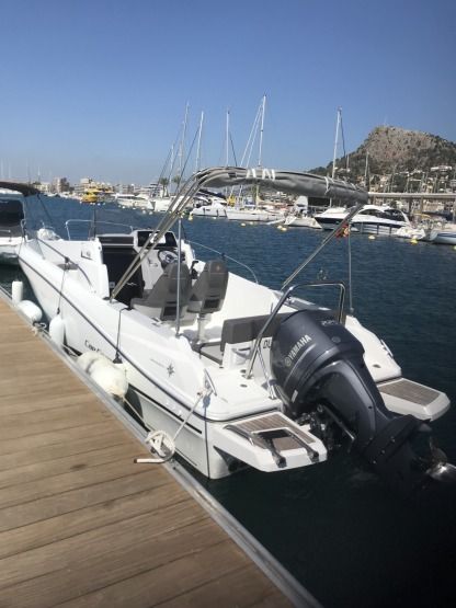Location Bateau à moteur Jeanneau Cap Camarat 7.50 L'Estartit
