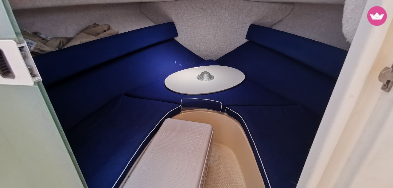 Motorboot Jeanneau Leader 605  