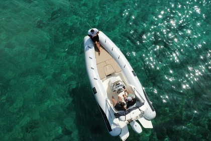 Location Bateau à moteur KARDIS- 580 Porto Rotondo