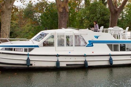 Hire Houseboat Crown cruisers Continentale Portiragnes