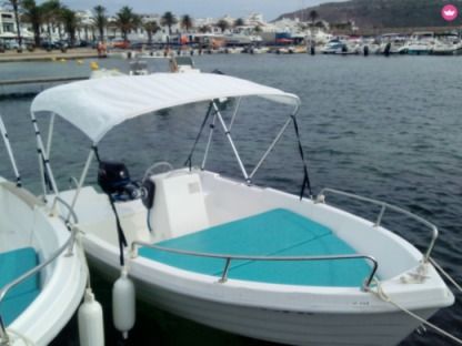 Location Bateau à moteur Stable 415 Fornells
