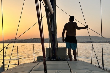 Sailing yacht for day cruises from Athens