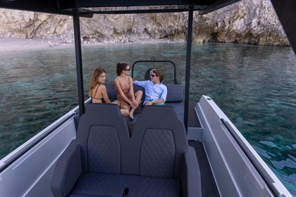PROTAGON YACHTS 25 SUNDECK - NEW 2024!