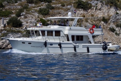 Чартер Моторная яхта Adagio Yachts Europa 51.5 Примоштен