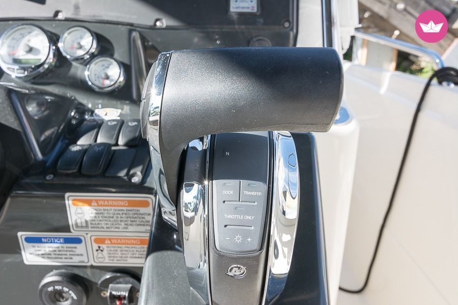 Charter motorboat in Split  