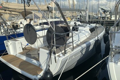Rental Sailboat Hanse Yachts Hanse 315 Marseille