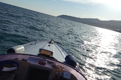 Hire Motorboat Abbate Elite 25 Monte Carlo