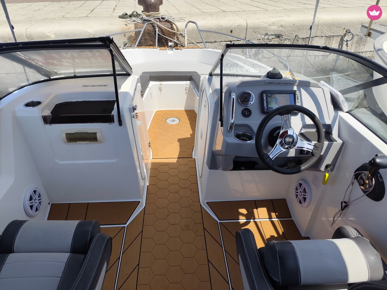 Bateau à moteur Jeanneau Cap Camarat 5.5 Br 115cv 6