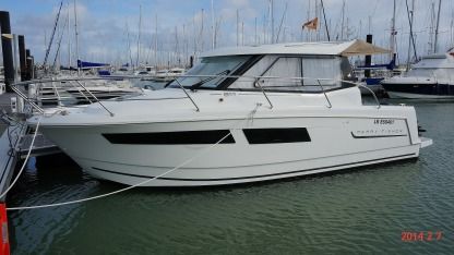 Location Bateau à moteur Jeanneau Merry Fisher 855 La Rochelle