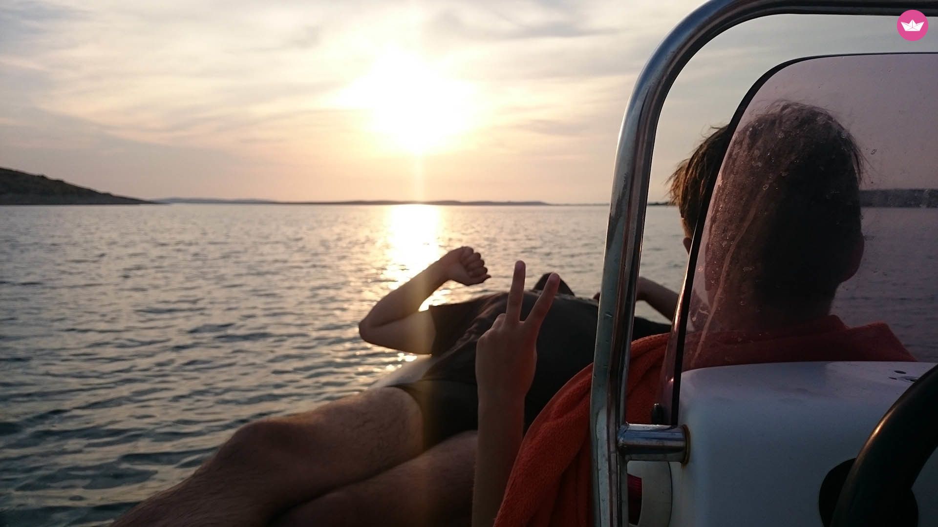 Grand S380 in Nin for hire