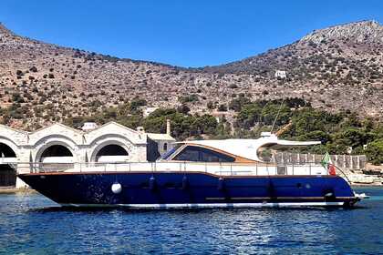 Location Bateau à moteur navalia 58 lobstain romantica Palerme