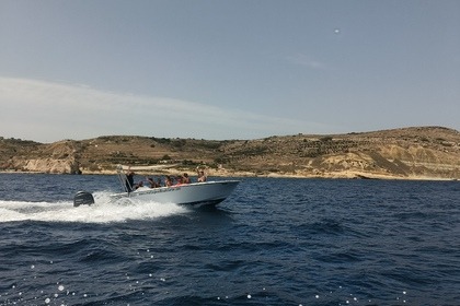 Miete Motorboot Coronet 24 Malta