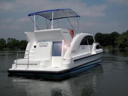 Charter Houseboat Minuetto 6+ Lignano Sabbiadoro
