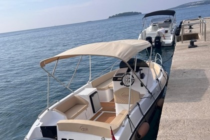 Alquiler Lancha Gaia 22 175 HP Hvar