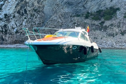 Verhuur Motorboot Jeanneau Prestige 34 Santa Eulalia del Río