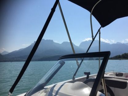 Rental Motorboat Bayliner Element Xl Annecy