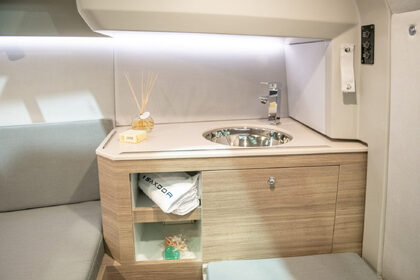 Charter in Athens - Saxdor 270 GTO