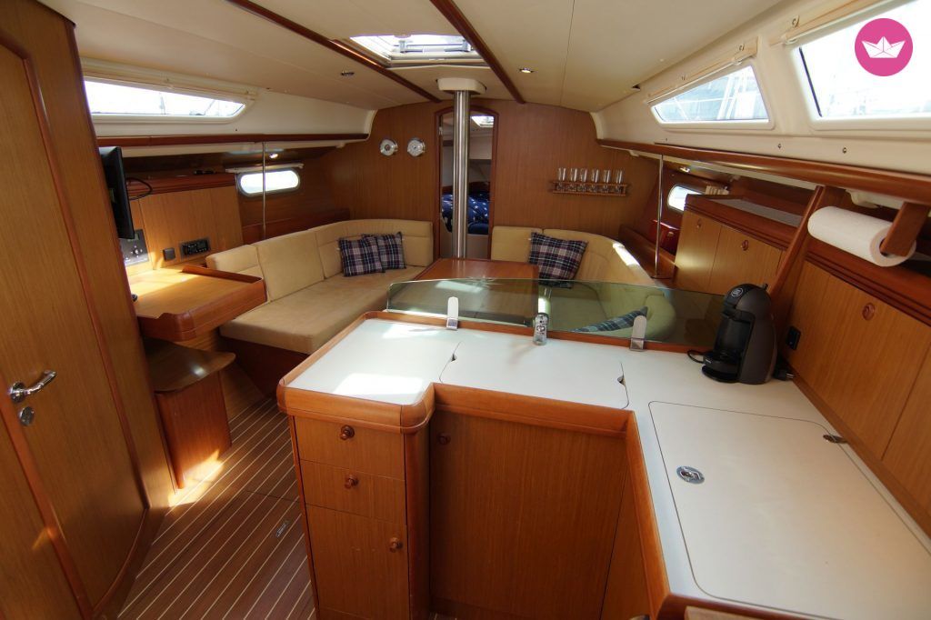 Rental Sailboat Jeanneau Sun Odyssey 39I Athens