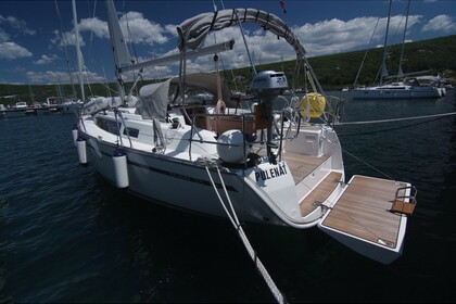 Bavaria Cruiser 33