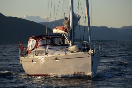 Charter Sailboat Delphia 40 Tromsø