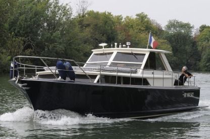 Location Bateau à moteur Chris Craft Commander 38 Nogent-sur-Marne