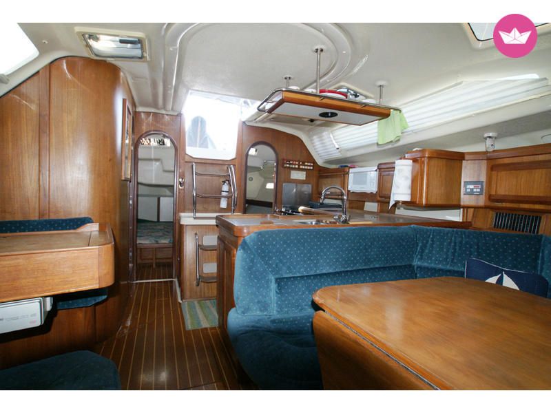 Sailboat Hunter 40.5 Legend  