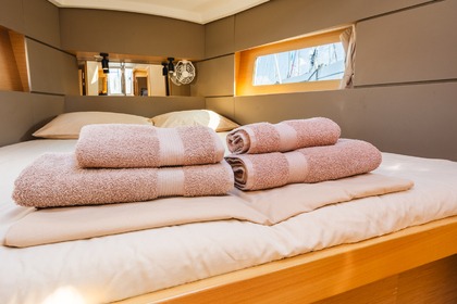 Discover Greek islands and coast from Lefkas on Beneteau Oceanis 38.1