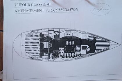 Hire Sailboat Dufour Dufour 41 Classic Saint-Brieuc