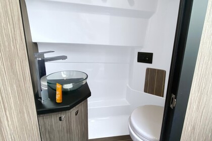 Ranieri Cayman 28.0 Executive