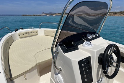 Trimarchi 5.99 con Suzuki 115