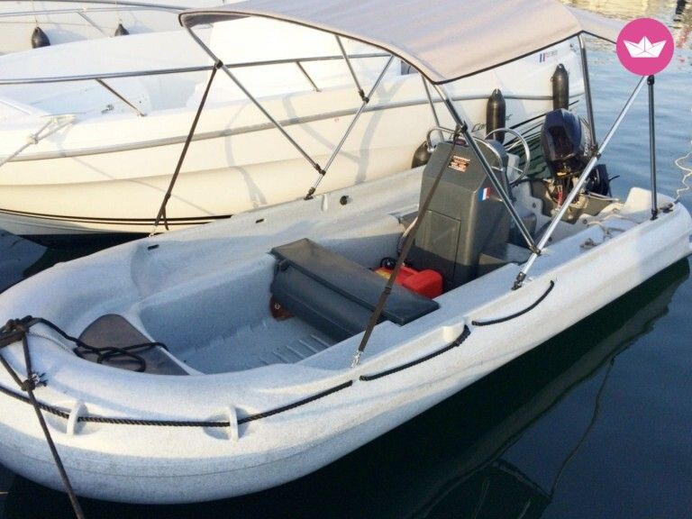 Bateau sans permis Funyak funyak 6cv avec volant 6cv