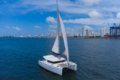 Rental Catamaran Lagoon 40 San Blas Islands