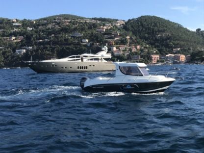 Charter Motorboat Pacific Craft Timonier 660 Mandelieu-La Napoule